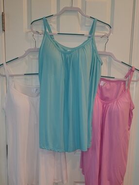 32 Degrees Three Bra Tanks